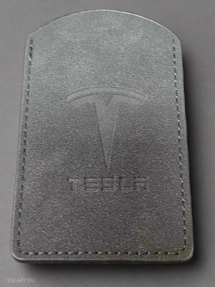 Sleek Ultra Thin Key Case Cover for Tesla 3/Y RFID Key Cards - Tesla Shop Europe - TESLARY.IE Ireland _ France boutique _ Deutschland Geschäft