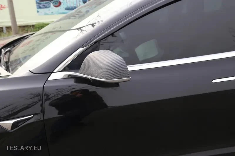 Tesla Model 3/Y Side Mirror Protective Cover in Carbon Gloss and Matte - Tesla Shop Europe - TESLARY.IE Ireland - France boutique- Deutschland Geschäft- España comercio - Nederland winkel- TESLARY.IE