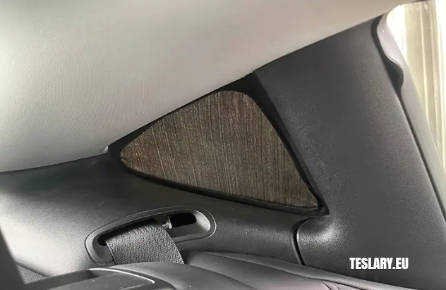 Triangular Rear Windows Shade For Enhanced Privacy Tesla Model 3 / Y